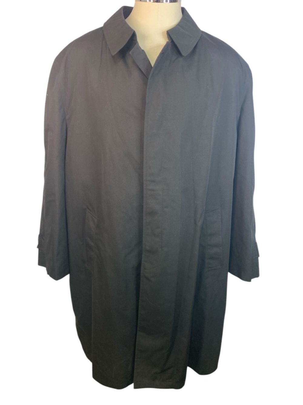 Botany 500 Classic Men's Black Lined Trenchcoat/Overcoat Men’s 60 Reg